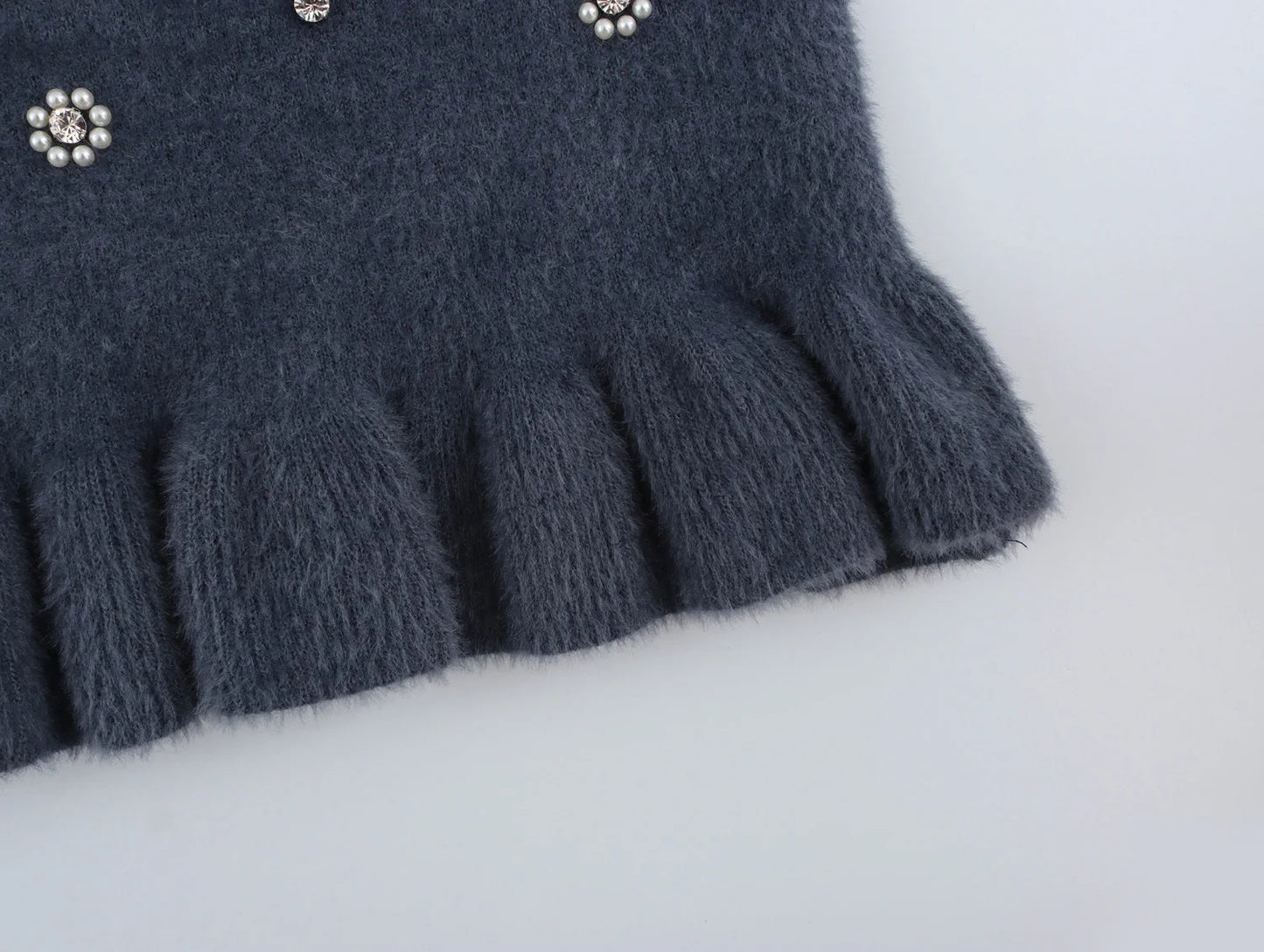 Feline™ | Elegante Winterjurk met Luxe Parel Details