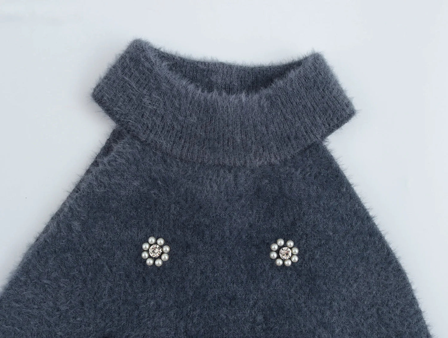 Feline™ | Elegante Winterjurk met Luxe Parel Details