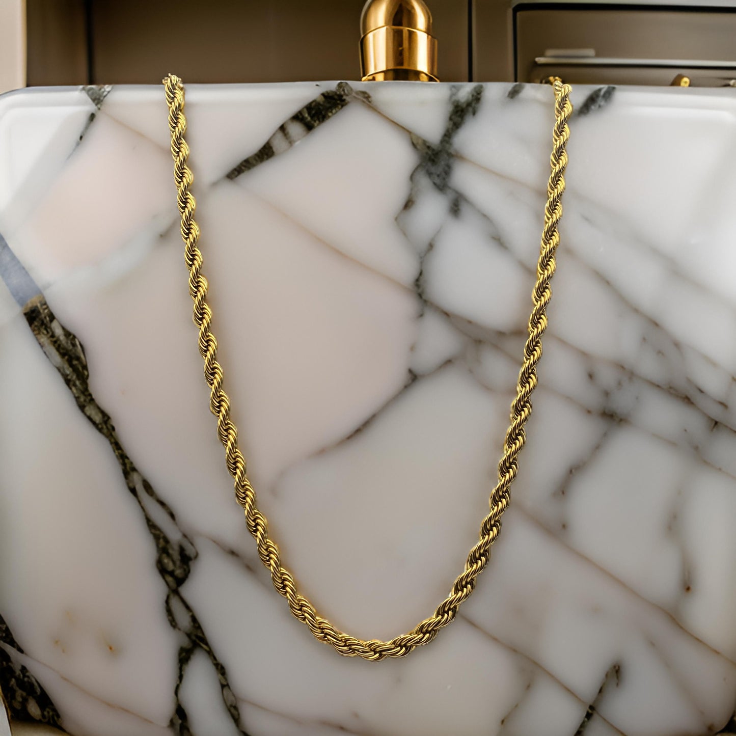 Touwketting™ | 4MM 18K Goud ✨ - De Must-Have Ketting!