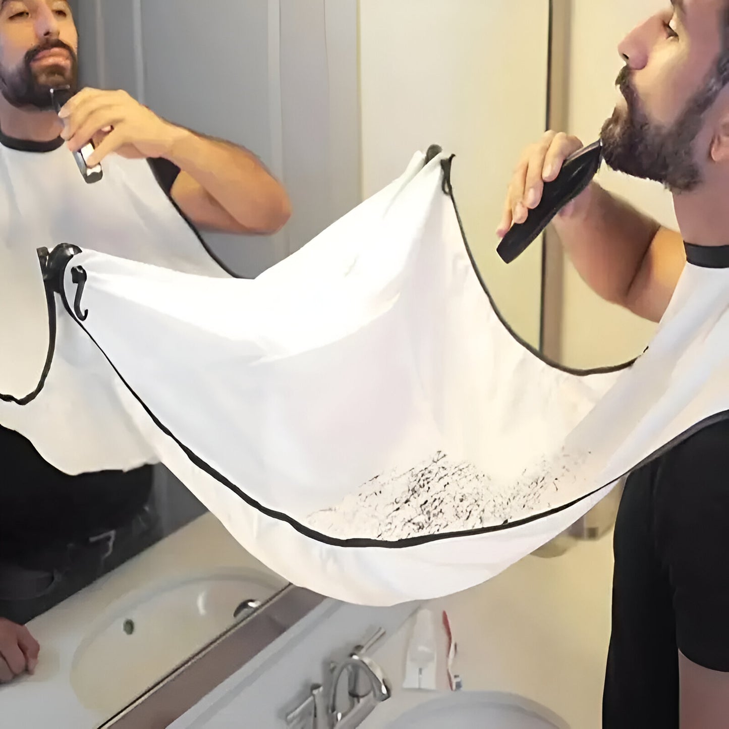 BaardSchort™ | Houd je badkamer schoon tijdens het scheren!