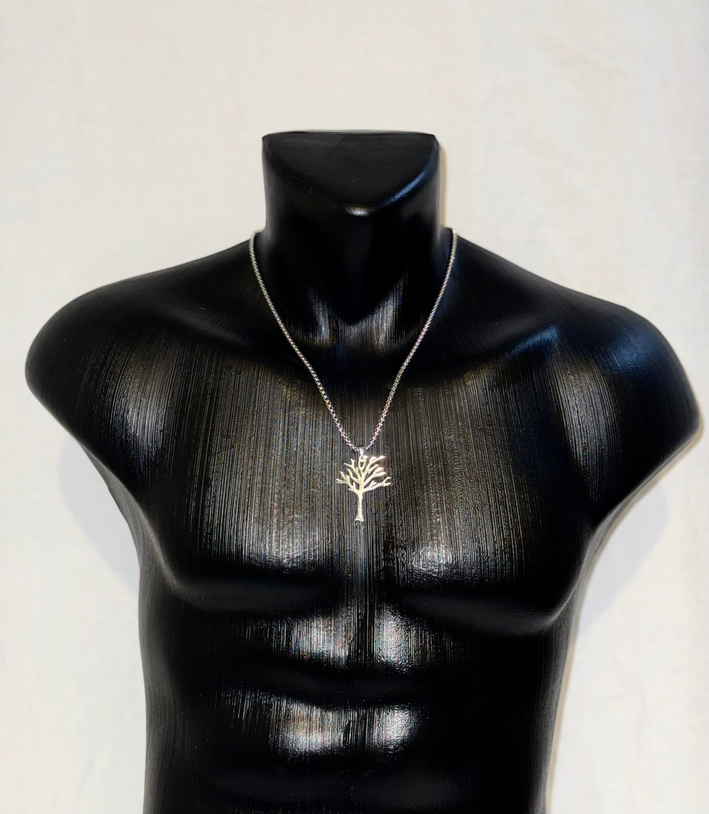 Leafless Tree Necklace™ | Stijlvol, waar je ook gaat! 🌳✨