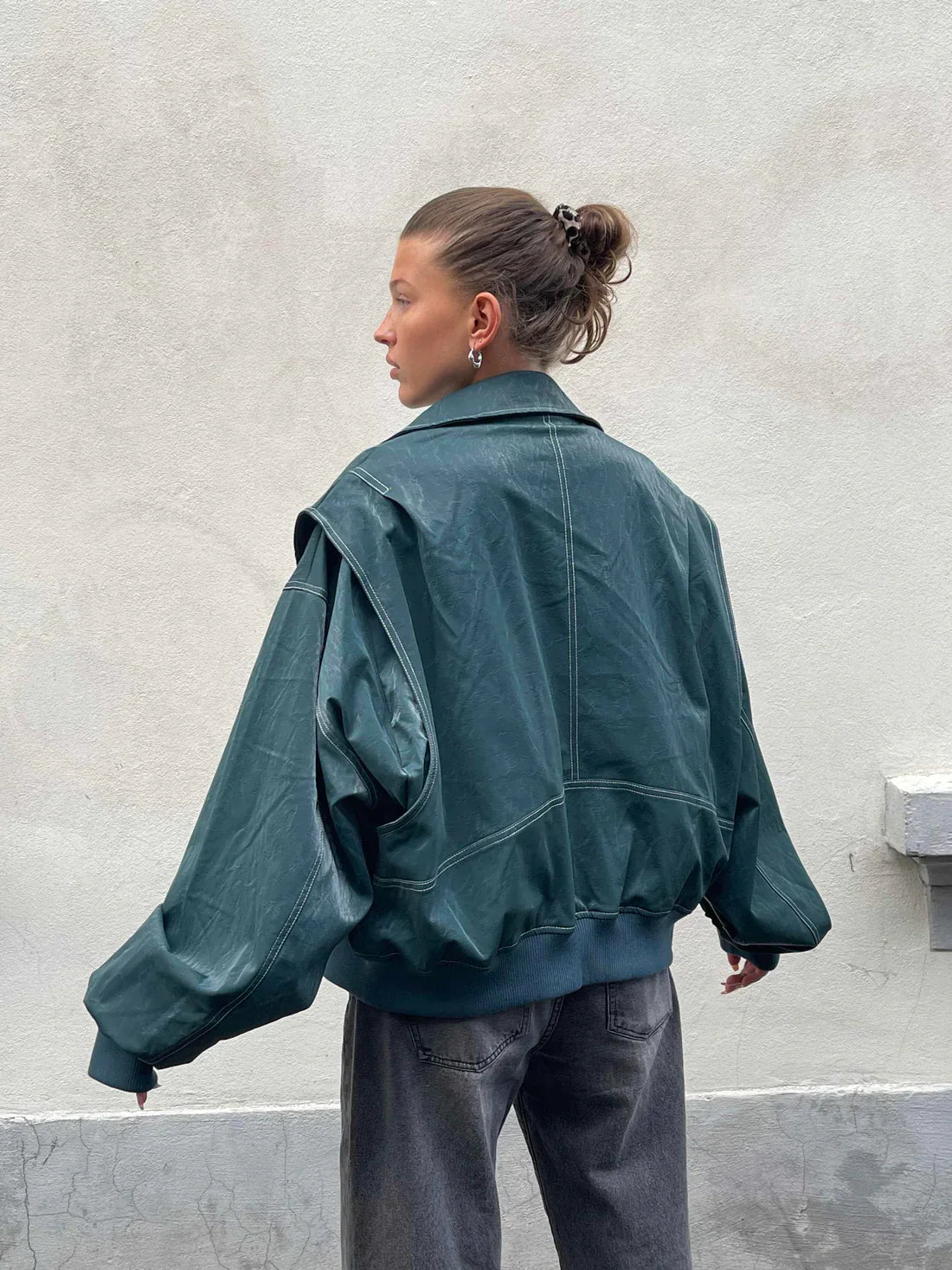 Mila™ Vitage | Jouw Oversized Vibe-Jack!