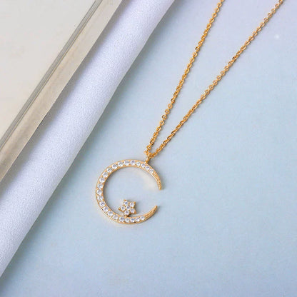 Ster/Maan Zirkonia Ketting | Symbolen van Hoop, Verandering en Kracht
